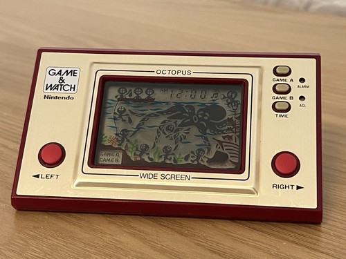 Nintendo game watch - nintendo, octopus