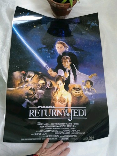 Vintage 1997 star wars - star,
