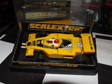 SCALEXTRIC RENAULT RS03 F1 CAR