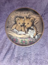 Franklin Mint Heirloom 'Bedtime Story' Teddy Bear Plate By Sue Willis 8"
