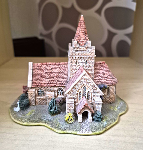 Lilliput lane crathie church - lane,