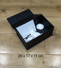 Chanel Magnetic Empty Handbag small Box 26 x 17 x 11 cm + paper bag