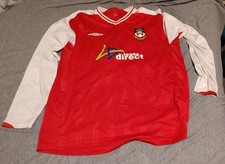 Wrexham FC Long Sleeve Umbro Shirt XXL