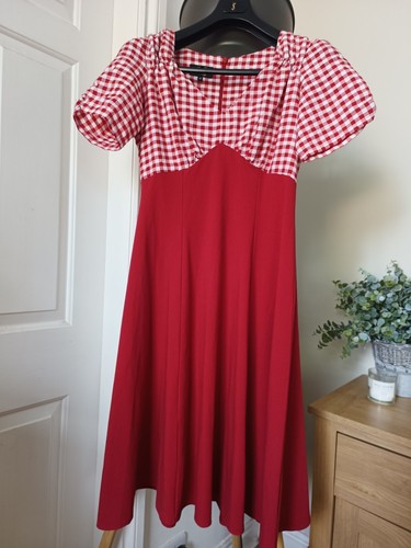 House foxy red gingham - house,
