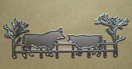 Cows field metal - in,