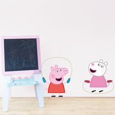 Peppa Pig and Suzy skipping