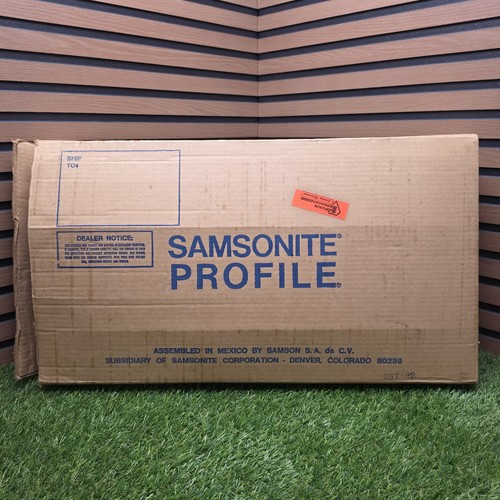 Samsonite brown faux - (vintage),