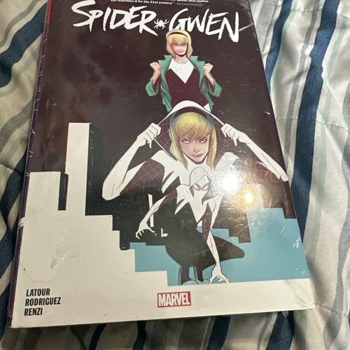 Spider gwen omnibus 2021 - spider-gwen,