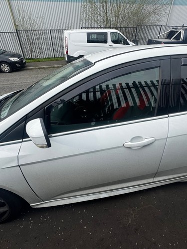 Ford focus mk3 zetec hatchback - focus,