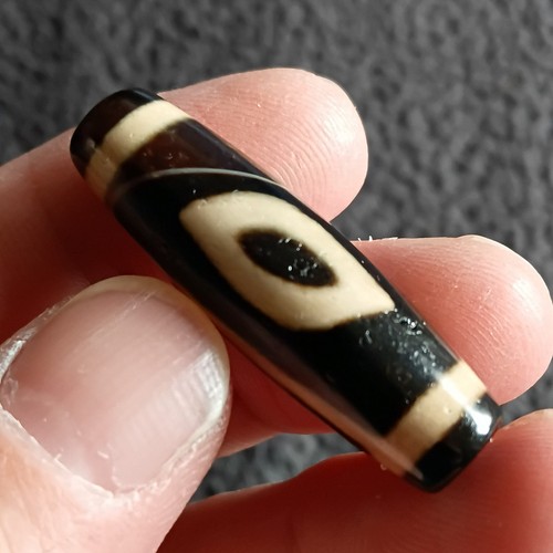 Tibetan agate hand etched - agate,