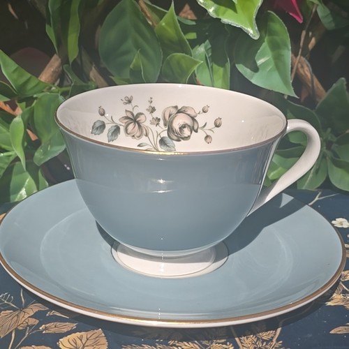 Vintage royal doulton rose - royal,