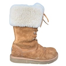 UGG Women’s Montclair Brown