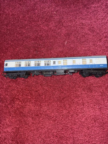 Tri ang r35024 - carriage, coach