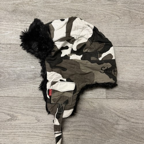Authentic supreme camo faux - authentic,
