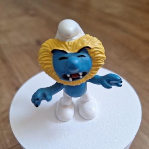 Vintage smurf smurfs figure - smurf,