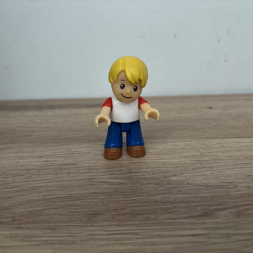 Boy figure 7cms toy action - 7cms,