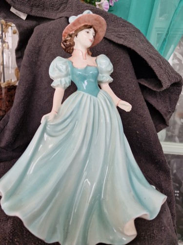 Coalport ladies fashion - 'ladies, of
