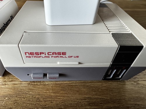 Raspberry model 2 - pi, +