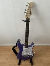 Fender Sonic Squier Stratocaster Purple