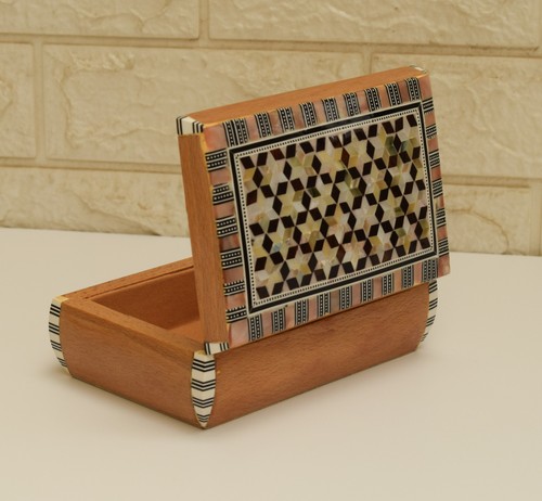 Handmade mother pearl - of,