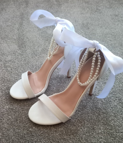 Womens white heels - with, pearls