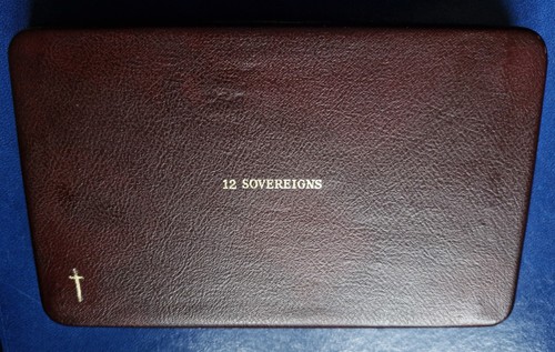 Vintage leather case - leather, hold