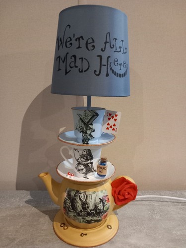 Handcrafted alice in - ,