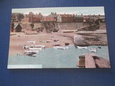 Postcard of Cullercoats Bay (Unposted vintage) shows small boats on beach