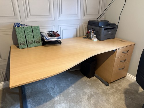 Office furniture job - furniture, lot