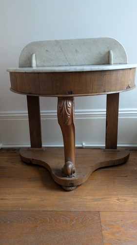 Antique half round - half-round, (demi-lune)