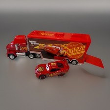 Disney Pixar Cars Mack The Truck No 95 Lightning McQueen 1:55 Diecast New Loose