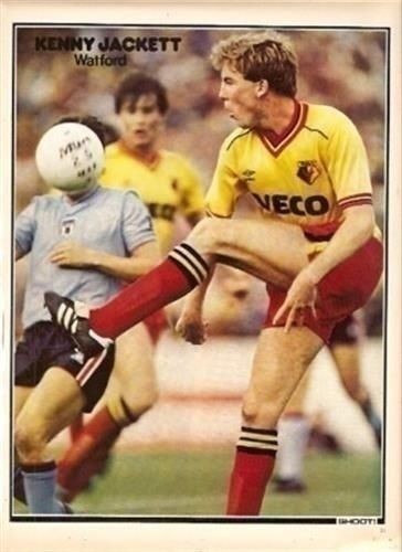 Shoot football magazine - football,