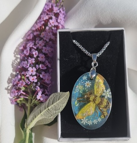 Handmade sky blue bumblebee - sky,