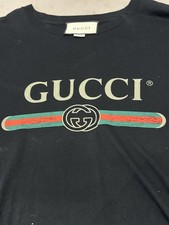 GUCCI BLACK SHORT SLEEVE T-SHIRT GOOD CONDITION