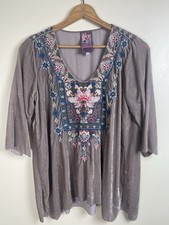 Johnny Was Women’s M Grey Velvet Heavily Embroidered Tunic Blouse Top