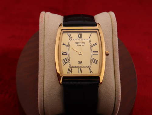 Vintage men seiko quartz - vintage,