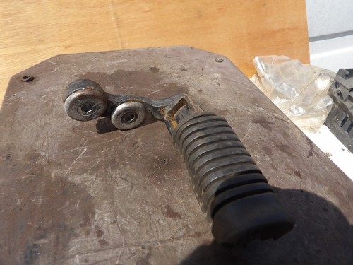 Honda 250u front peg - cd,