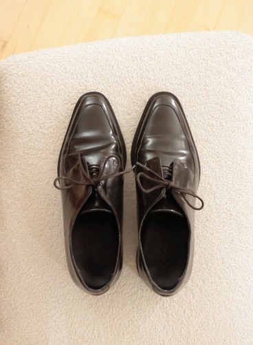 Cos very dark brown - very,