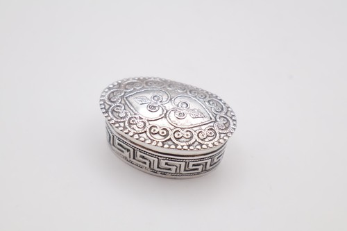 Nice vintage silver - silver, pill