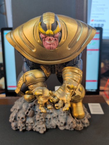 Marvel diamond select thanks - marvel,