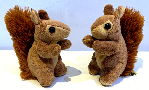 Ark toys red - red, squirrel