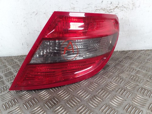 Class tail light mercedes - c,