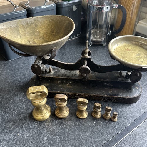 Vintage kitchen scales - kitchen,