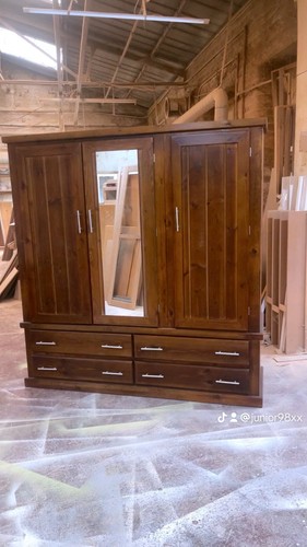 Handmade aylesbury solid - handmade, pine