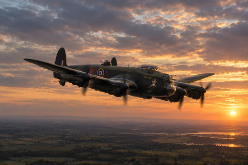Lancaster bomber aircraft - lancaster,