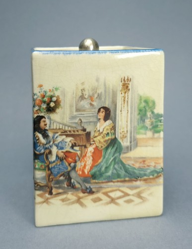 Coronet ware parrot co - ware,