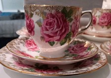 4 X Vintage Salisbury Cups