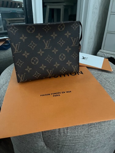 Louis vuitton toiletry pouch - vuitton,