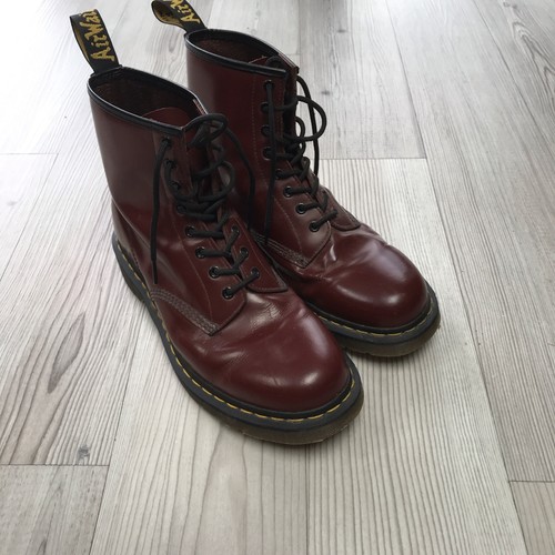 Martens airwair hole - dr, 8