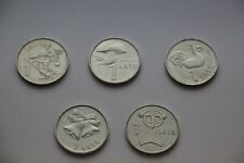 1 lats Latvia - with Latvian symbols. Set of 5 x 1 lats.